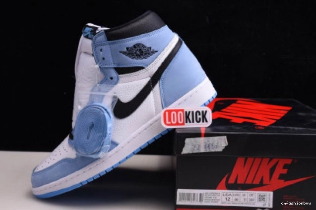 HIGH JORDAN BLACK WHITE 1 UNIVERSITY RETRO AIR 555088-134 BLUE 0715